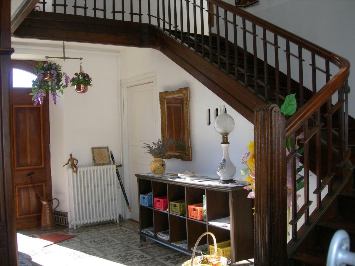 Bed and Breakfast Sous La Glycine Miélan Zewnętrze zdjęcie
